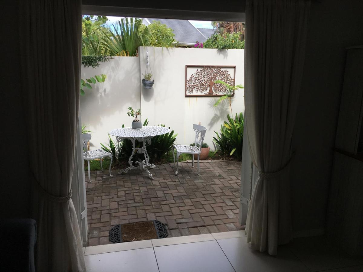 Pollock'S B&B อีสต์ลอนดอน ภายนอก รูปภาพ